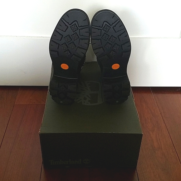 🎊HP🎊 NWT Timberland Black Kinsley w/ leopard print heeled lace-up booties 7.5 - Picture 5 of 7